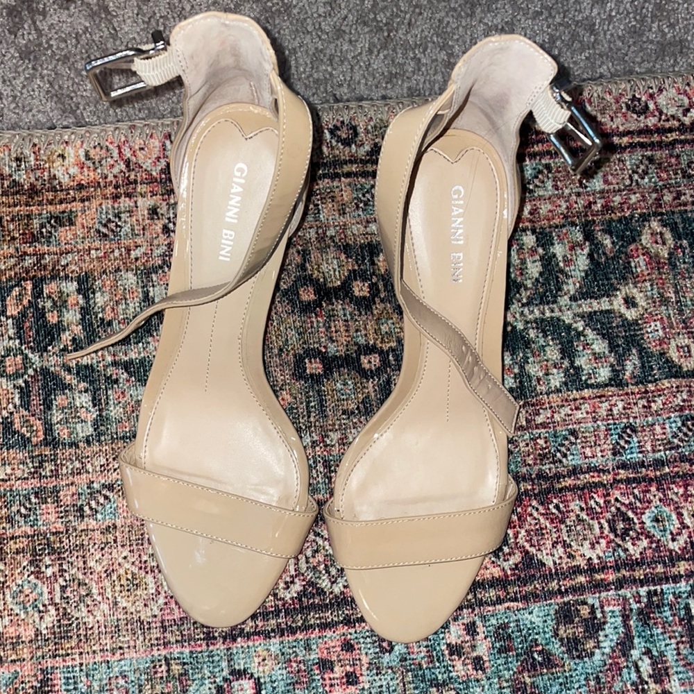 Nude heels